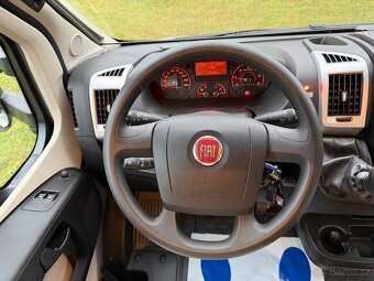 OBYTNÉ AUTO POLOINTEGRÁLNÍ BURSTNER LYSEO TD 727G HARMONY - 5