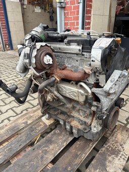 Motor Oct II 1.6-77kw CAYC - 5
