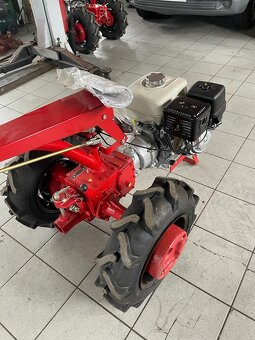 Motoblok BĚLARUS.MOTOR HONDA 9 koní - 5