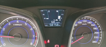 Hyundai ix 20 - 5