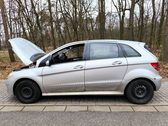 Mercedes B170 - 5