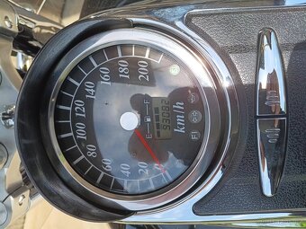 Suzuki C1500 intruder - 5