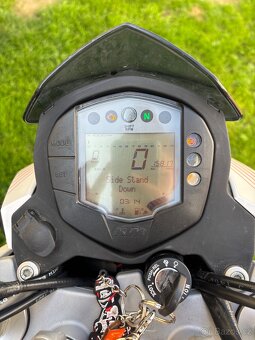 KTM Duke 390 - 5