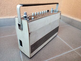 RETRO RADIO LOEWE OPTA LORD T 70. - 5