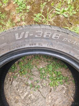 Letní pneu 215/55/17 - 5