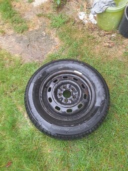Zimní pneumatiky 215/65R/15 - 5