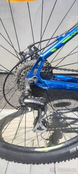 Prodám horské kolo Merida vel rámu M kola 29" - 5