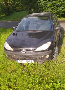 Peugeot 206 na náhradní díly - 5