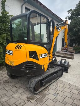 🟨 JCB 8026 CTS - 5
