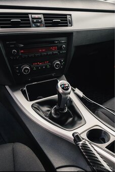 BMW e90 325d - 5