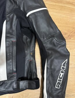 Dámská kožená motorkářská bunda Richa – vel. 46 - 5