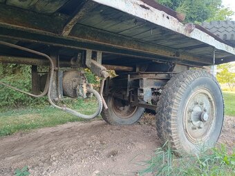 vlečka za traktor, podvozek pro včelník, umístění reklamy - 5