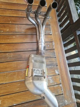 Yamaha MT 09 Akrapovič - 5