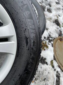 Mercedes R  5x112, 8Jx18, zimní pneu Michelin 255/60-18 - 5