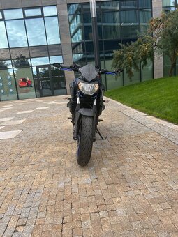Yamaha MT07 2018 (35kw v TP) A2 - 5