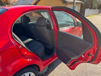 Chevrolet Aveo - 5