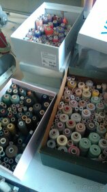 nite /zipy/stuhy - 5