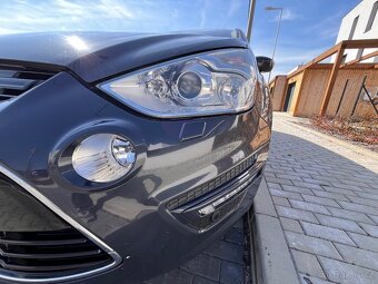 FORD S-MAX 2,2 TDCI DURASHIFT - 6 TRONIC TITANIUM 147 kW - 5