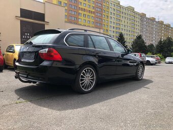 BMW E91 330xi - 5