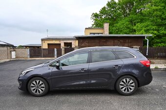KIA ceed SW JD 1,6 GDI TOP - 5