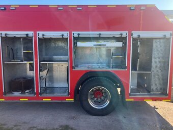 Prodáme hasičskou SCANIA P94 4x2 2000L vody, 500L pěny - 5