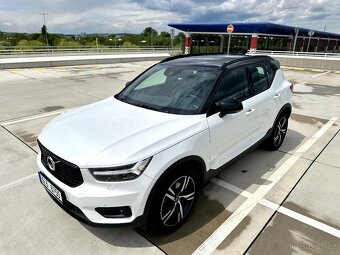 Volvo XC40, D4 140 KW Drive-E R-Design AWD | Nezav. Topení - 5