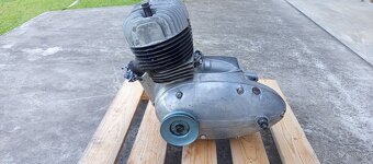 Velorex 350 motor- mechanika - 5