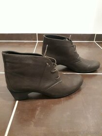 NOVÉ kožené kotníčkové boty, vel. 40 - 5