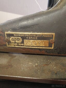 Obuvnicky šicí stroj persy III - 5