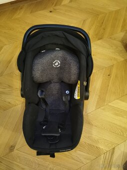 Autosedačka vajíčko Maxi Cosi na Isofix - 5