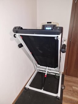 Běžecký pás Akamar - 5