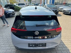 VW ID.3 107kW Nez. topení FULL LED 7 400km - 5