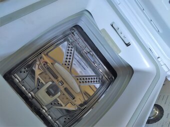 Pračka Hotpoint Ariston WMTG 723H  na 7kg  / na díly - 5