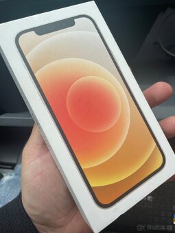 iPhone 12 64GB White - 5
