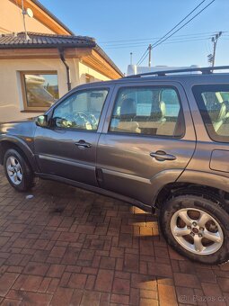 Mazda tribute 4x4 2.3i - 5