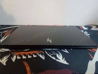 Acer Nitro v15 - 5