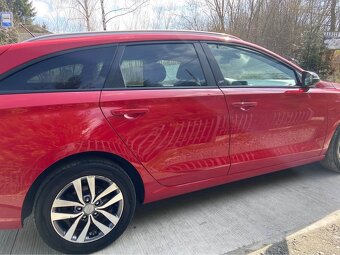 hyundai i30 combi rv2019- 103kw- 105000km- kamera - 5