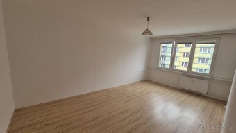 Humpolec,pronájem 2+1 s balkónem - 5