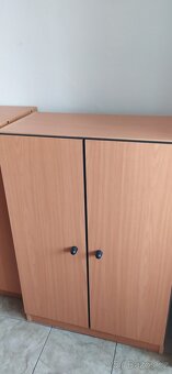 Prodám  (5 kusů) skříně ,komody( pozůstalost) - 5
