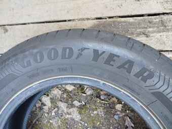 Letní 185/65 R15 88H Goodyear efficient grip - 5