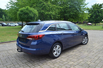 PRODÁM OPEL ASTRA 1.5D COMBI INOVATION MAX.VÝBAVA - 5