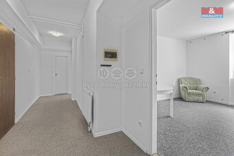 Pronájem bytu 2+1, 68 m², Praha 8, ul. Kundratka - 5