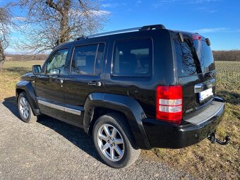 Jeep Cherokee 2.8 CRD 130kw rok 2008, tažné na 3,5t - 5