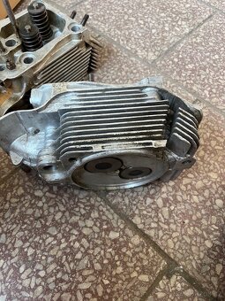 Nové hlavy Tatra 148 - 5