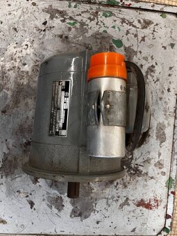elektromotor 220V - 5