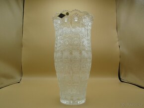 Velké čiré broušené vázy - 5