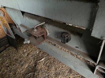 Traktorový vlek 8t - 5