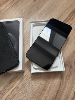 iPhone 15 Pro max 256gb Space gray - 5