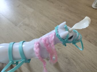 Koník s kočárem - 5