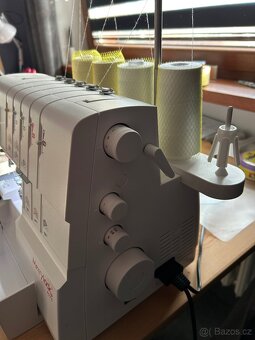 Merrylock 4075 coverlock-overlock - 5
